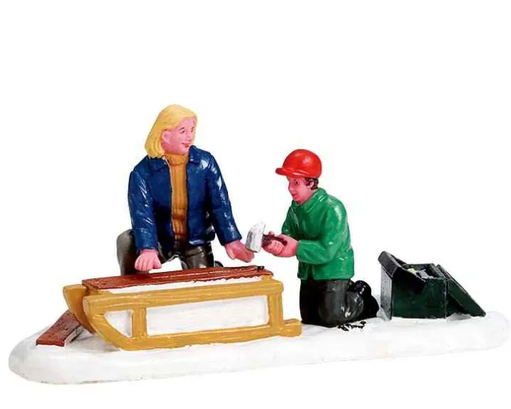 72508 - Building A Sled - Lemax Figurines