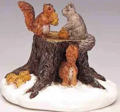 32693 - Chipmunks - Lemax Christmas Village Figurines