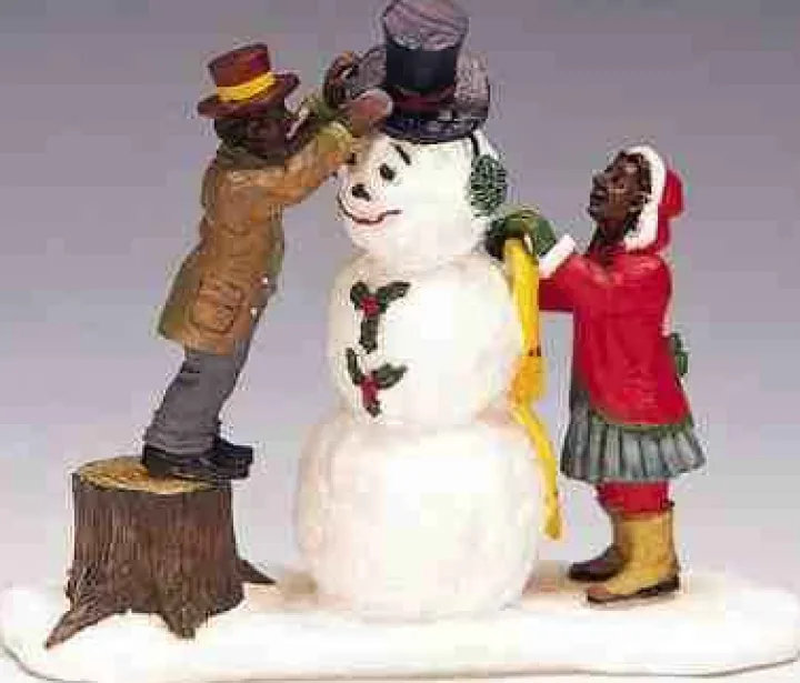32732 - Dressing Mr. Snowman - Lemax Christmas Village Figurines