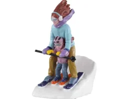 02938 - Mommy & Me Ski - Lemax Figurines