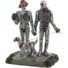 82571 - Moonlight Stroll - Lemax Spooky Town Figurines