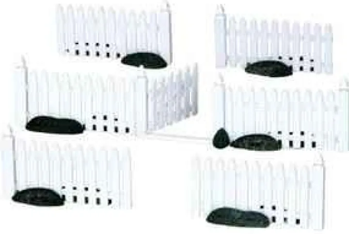 14388 - Plastic Picket Fence, Set Of 7 - Lemax Christmas Village Misc. Accessories